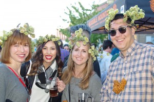 Hood-River-Hops-Fest-2015-hop-crown