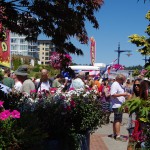 Bremerton-Summer-BrewFest-flower-people