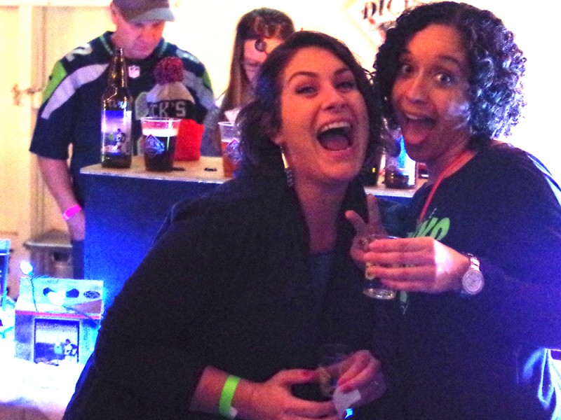 2015-Winter-Beer-Fest-Seattle-crazy-girls