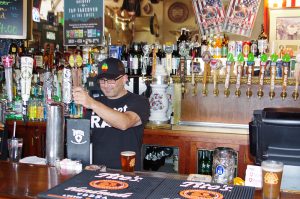 Hop-Valley-Brewing-Beer-Dinner-The-Swiss-Tacoma-bartender-Steve
