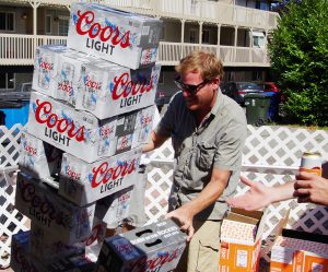 Parkway-Tavern-Tacoma-81st-Birthday-Bash-Coors-Light-Jenga-fall