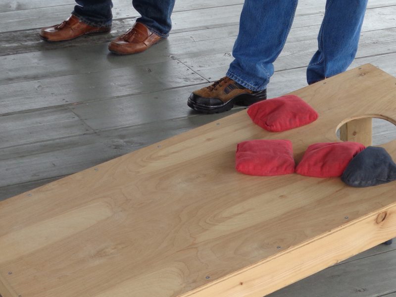 Pints-and-quarts-cornhole