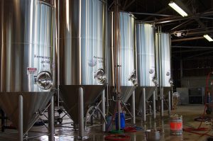 7-Seas-Brewing-Tacoma-opening-fermenters