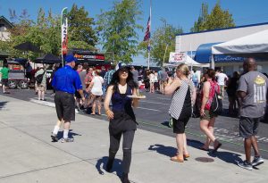 Everett-Craft-Beer-Festival-2016-pizza-delivery