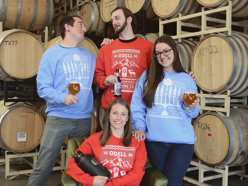 peaks-and-pints-instagram-stalker-holiday-sweaters