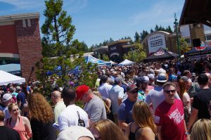Gig-Harbor-Beer-Festival-2017-crowd