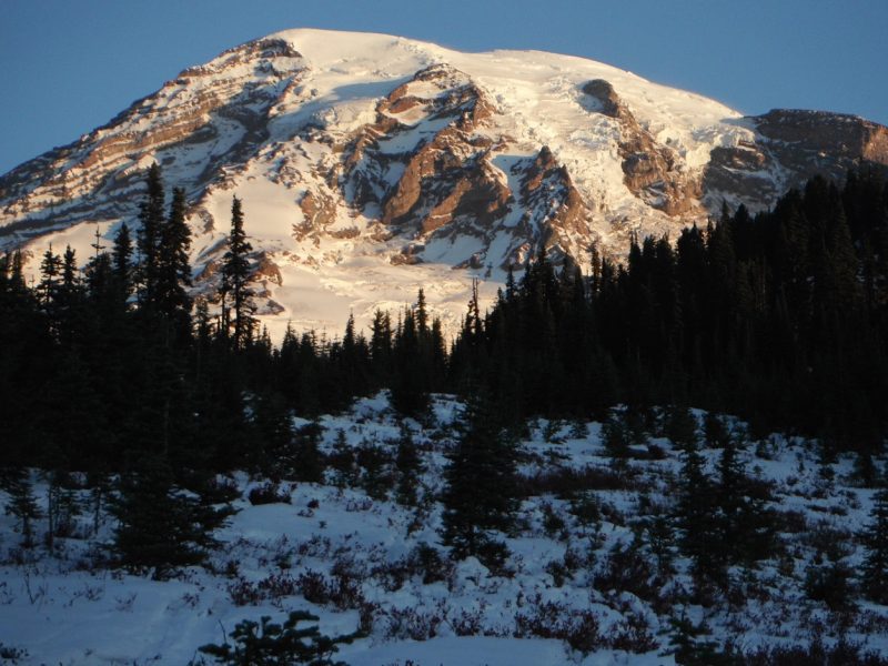 Hiking-Camp-Muir