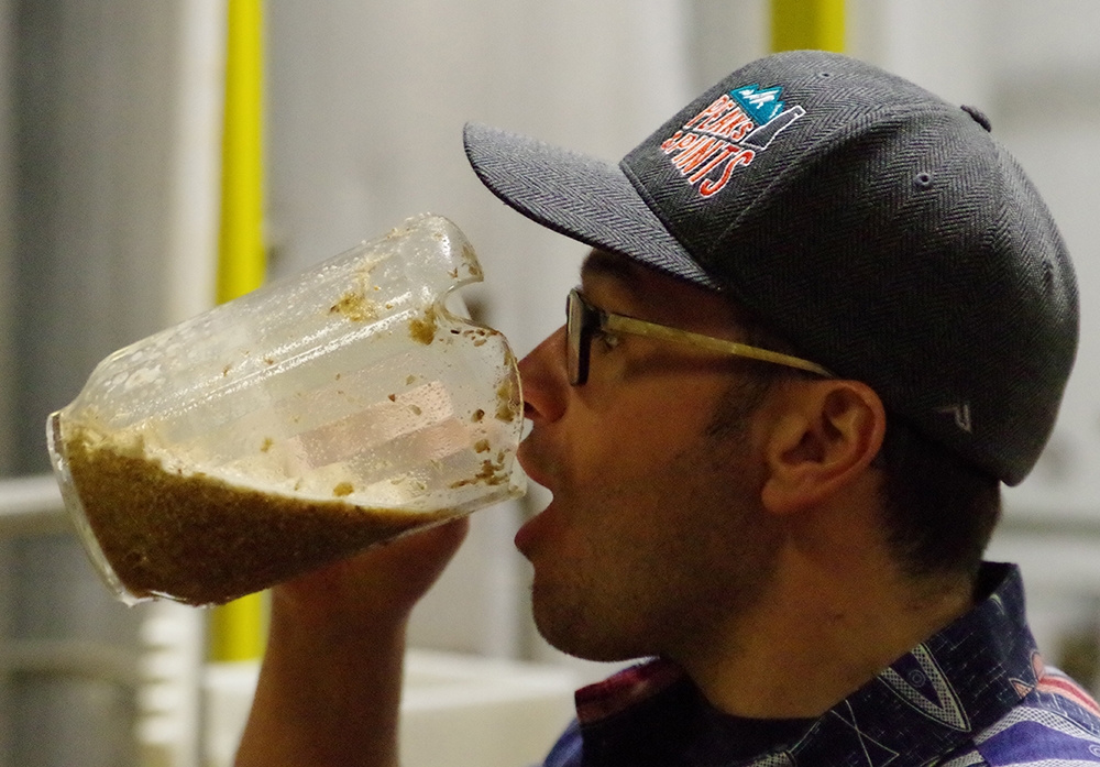 Double-Mountain-Cool-Camp-IPA-wort