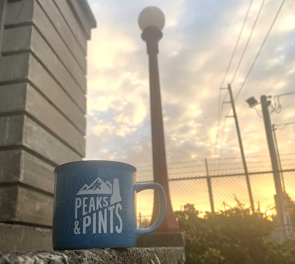 Morning-Foam-Steves-Local-History-and-pFriem-Pilsner-pulls